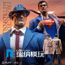Charger l'image dans la galerie, MUFF TOYS 1/12 Scale Protector Of Metropolis 6 Inch Superman Clark Kent Figure