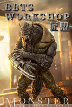 Load image into Gallery viewer, Monster Force Kiloworg Night Hunter (Deluxe) 1/12 Scale Action Figure Maestro Union