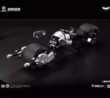 Load image into Gallery viewer, The Dark Knight Tumbler and Bat-Pod Deluxe 1/12 Scale Model Kit BY MODOKING