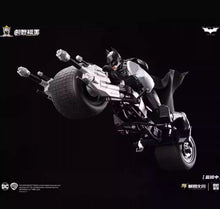 Load image into Gallery viewer, The Dark Knight Tumbler and Bat-Pod Deluxe 1/12 Scale Model Kit BY MODOKING