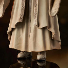 Load image into Gallery viewer, The Lord of the Rings Saruman Deluxe Action Figure BY DIAMOND SELECT TOYS - BRAND THE LORD OF THE RINGS & THE HOBBIT