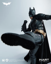 Charger l'image dans la galerie, INART "The Dark Knight Rises" Batman 1/12 Collectible Figure Deluxe Version