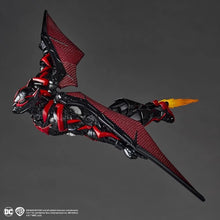 Charger l'image dans la galerie, Batman Beyond Amazing Yamaguchi Revoltech NR066 Batman Action Figure BY KAIYODO - BRAND DC COMICS