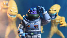 Load image into Gallery viewer, Teenage Mutant Ninja Turtles Samurai Adventure Michelangelo vs Space Adventure Donatello 1/12 Scale Action Figures