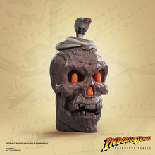 Charger l'image dans la galerie, Indiana Jones Adventure Series Short Round (Skull Idol BAA) PAR HASBRO - MARQUE INDIANA JONES