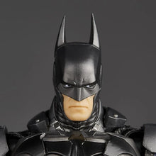 画像をギャラリービューアに読み込む, Batman: Arkham Knight Amazing Yamaguchi Revoltech NR038 Batman Action Figure BY KAIYODO - BRAND DC COMICS