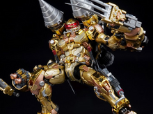 Load image into Gallery viewer, Teenage Mutant Ninja Turtles Raphael (Year of the Dragon Gold Turtle Ver.) Figure BY HEATBOYS - BRANDS TEENAGE MUTANT NINJA TURTLES, NICKELODEON