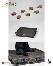 Charger l'image dans la galerie, Harry Potter InArt Severus Snape 1/6 Scale Figure BY INART, QUEEN STUDIOS - BRAND HARRY POTTER