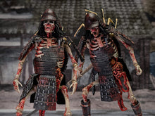 Charger l'image dans la galerie, Getsu Fuma Den : Lot de deux figurines articulées du Guerrier Squelette de la Lune Immortelle à l'échelle 1/12 PAR STORM COLLECTIBLES - MARQUE GETSU FUMA DEN