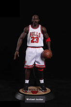 Charger l'image dans la galerie, Michael Jordan (Chicago Bulls Home) 1/6 Scale Action Figure