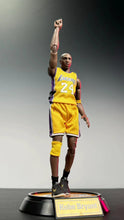 Charger l'image dans la galerie, Kobe Bryant 1/9 Scale (Los Angeles Lakers) Action Figure Deluxe Version