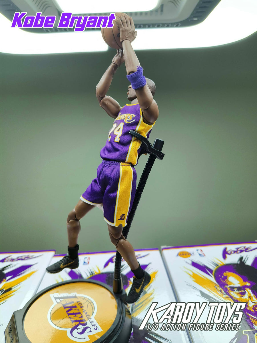 Kobe Bryant Lakers フィギュア 約30cm Kobe Bryant NBA Los Angeles Lakers 242010 Real Masterpiece