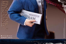 Charger l'image dans la galerie, MUFF TOYS 1/12 Scale Protector Of Metropolis 6 Inch Superman Clark Kent Figure