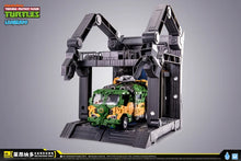 Load image into Gallery viewer, Teenage Mutant Ninja Turtles MechaTran HB0018 Leonardo Figure BY INFINITY TOY , HEAT BOYS - BRANDS TEENAGE MUTANT NINJA TURTLES, NICKELODEON