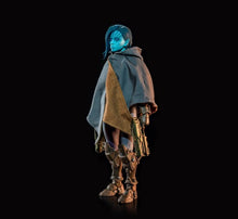 Load image into Gallery viewer, Cosmic Legions Hvalkatar: Book One Zeerian Spyre Figure BY FOUR HORSEMEN - BRAND COSMIC LEGIONS