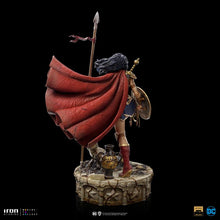 Load image into Gallery viewer, DC Comics Wonder Woman Unleashed 1/10 Deluxe Art Scale Limited Edition Statue BY IRON STUDIOS - BRAND DC COMICS
