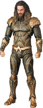 Load image into Gallery viewer, Zack Snyder's Justice League MAFEX No.209 Aquaman BY MEDICOM TOY - BRAND DC COMICS
