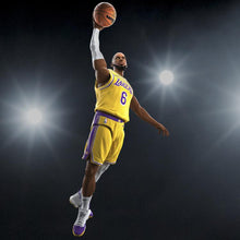 Charger l'image dans la galerie, Composition de départ NBA Série 1 LeBron James (LA Lakers) PAR HASBRO - MARQUES NBA, LOS ANGELES LAKERS