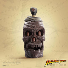 Charger l'image dans la galerie, Indiana Jones Adventure Series Short Round (Skull Idol BAA) PAR HASBRO - MARQUE INDIANA JONES