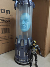 Charger l&#39;image dans la galerie, Statuette en édition limitée du supercalculateur Power Rangers Zordon à l&#39;échelle 1/10 d&#39;Iron Studios
