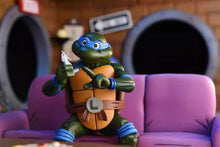 Load image into Gallery viewer, Teenage Mutant Ninja Turtles: 1988 Animation Leonardo Pizza Club VHS Version 54325 BY NECA - BRAND TEENAGE MUTANT NINJA TURTLES
