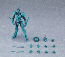 Load image into Gallery viewer, Bio-Booster Armor Guyver figma No.600 Guyver I (Ultimate Edition) BY MAX FACTORY - BRAND BIO-BOOSTER ARMOR GUYVER
