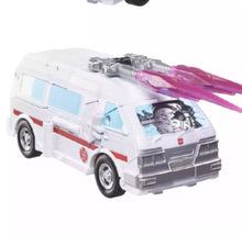 Load image into Gallery viewer, Transformers The Movie Studio Series 86-23 Voyager Autobot Brawn and Ratchet set
