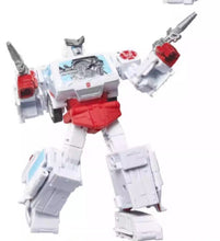 Load image into Gallery viewer, Transformers The Movie Studio Series 86-23 Voyager Autobot Brawn and Ratchet set
