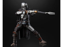 Charger l&#39;image dans la galerie, Star Wars : La Série Noire 6&quot; Le Mandalorien (Armure Beskar) PAR HASBRO - MARQUE STAR WARS 
