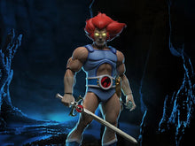 画像をギャラリービューアに読み込む, ThunderCats ULTIMATES! Lion-O (LED Eyes) アクションフィギュア BY SUPER7 - ブランド THUNDERCATS 
