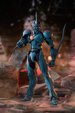 Load image into Gallery viewer, Bio-Booster Armor Guyver figma No.600 Guyver I (Ultimate Edition) BY MAX FACTORY - BRAND BIO-BOOSTER ARMOR GUYVER
