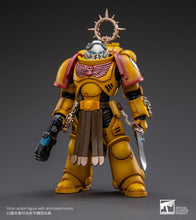 画像をギャラリービューアに読み込む, ウォーハンマー 40K インペリアル フィスト ベテラン ブラザー トラキウス 1/18 スケール フィギュア
