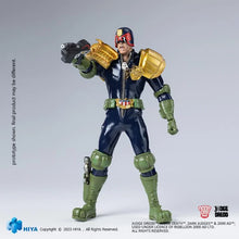 Charger l&#39;image dans la galerie, 2000 AD Exquisite Super Series Judge Dredd 1/12 Scale PX Aperçus Figurine exclusive PAR HIYA TOYS - MARQUES JUDGE DREDD, 2000 AD 
