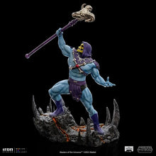 Charger l&#39;image dans la galerie, Série Diorama de combat des Maîtres de l&#39;Univers Skeletor 1/10 Art Scale Limited Edition Statue PAR IRON STUDIOS - MARQUE MASTERS OF THE UNIVERSE 
