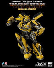 Charger l&#39;image dans la galerie, Transformers : Rise of the Beasts DLX Scale Collectible Series Bumblebee PAR THREEZERO - MARQUE TRANSFORMERS 
