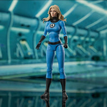 Charger l&#39;image dans la galerie, Figurine Sue Storm de Marvel Select 
