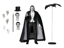 Charger l&#39;image dans la galerie, Figurine Universal Monsters Ultimate Dracula (Abbaye de Carfax) PAR NECA - MARQUES UNIVERSAL MONSTERS, DRACULA 
