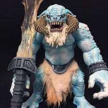 Charger l&#39;image dans la galerie, Figurine de troll des glaces de 12 pouces de Fourhorsemen Studio
